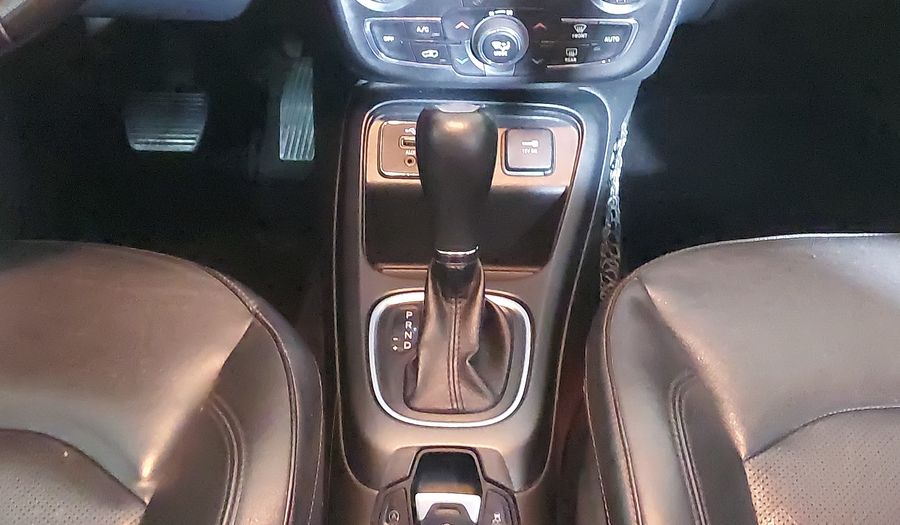 Jeep Compass LONGITUDE Suv 2018