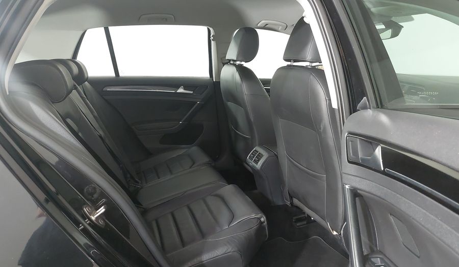 Volkswagen Golf TSI HIGHLINE TOTAL Hatchback 2017