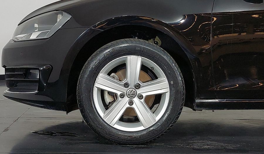 Volkswagen Golf TSI HIGHLINE TOTAL Hatchback 2017