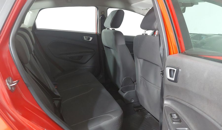 Ford Fiesta SEL HATCH Hatchback 2017