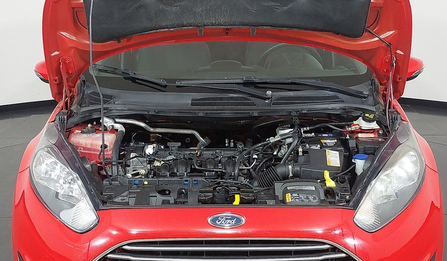 Ford Fiesta SEL HATCH Hatchback 2017