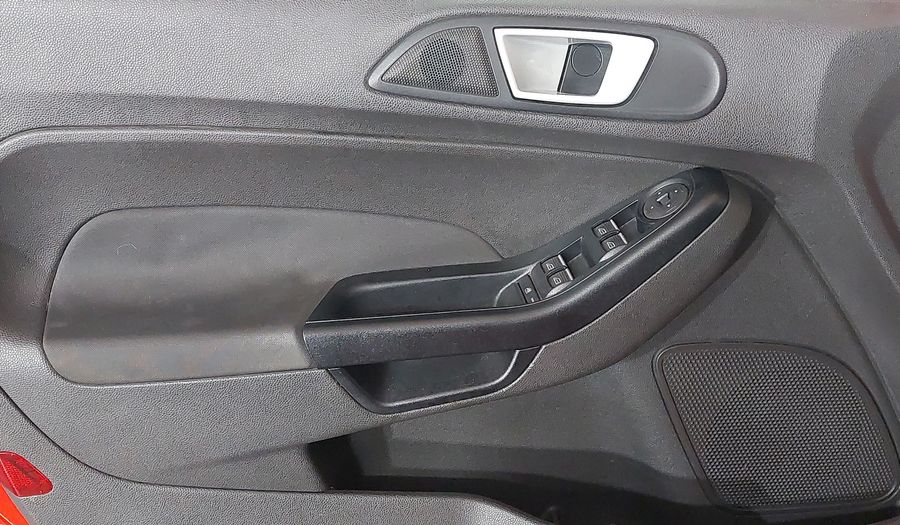 Ford Fiesta SEL HATCH Hatchback 2017
