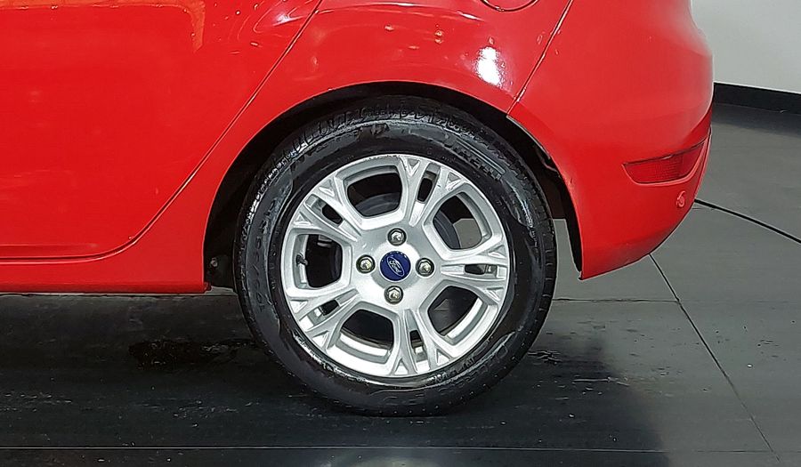 Ford Fiesta SEL HATCH Hatchback 2017