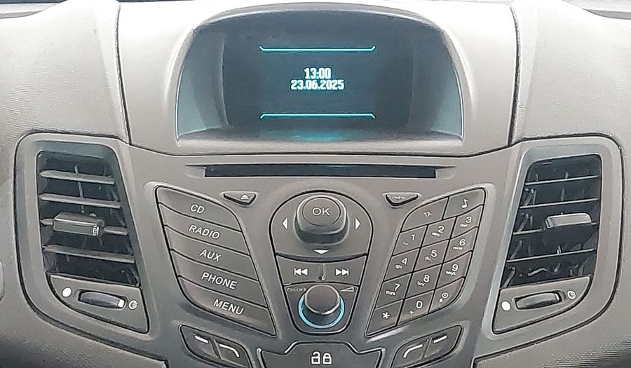 Ford Fiesta SEL HATCH Hatchback 2017