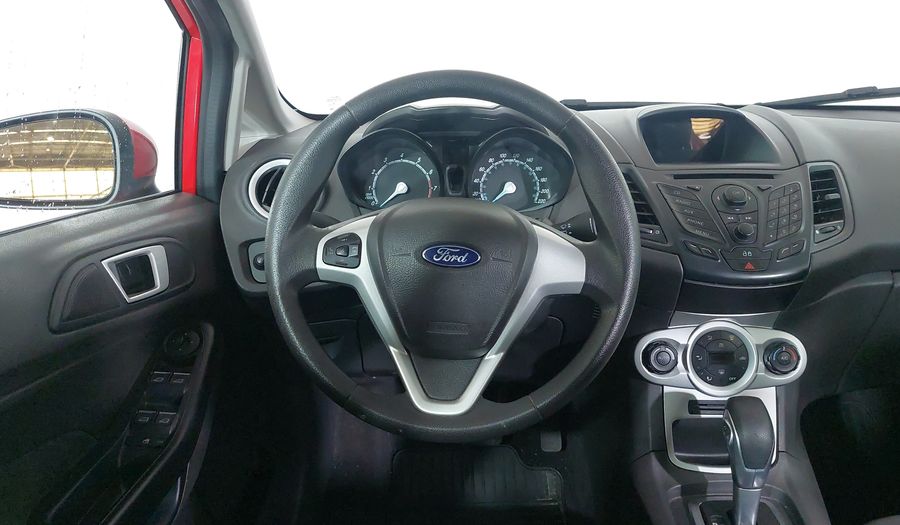 Ford Fiesta SEL HATCH Hatchback 2017