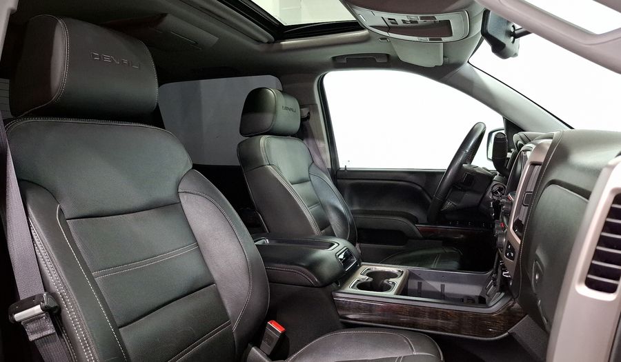 Gmc Sierra 6.2 DENALI E AT 4WD Pickup 2015