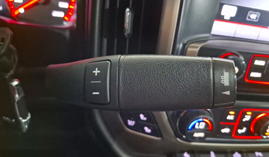 Gmc Sierra 6.2 DENALI E AT 4WD Pickup 2015