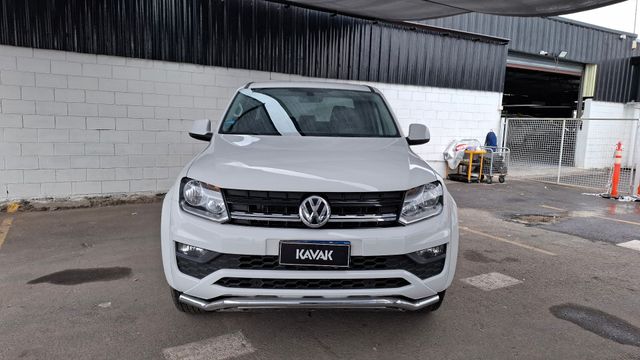 Volkswagen • Amarok