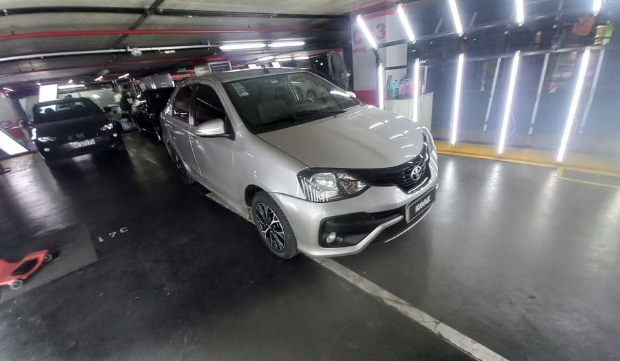 Toyota Etios 1.5 XLS AT Sedan 2018
