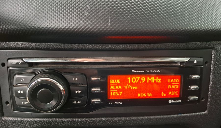 Peugeot 207 1.4 ALLURE COMPACT Sedan 2013