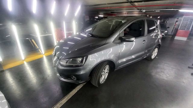 Volkswagen • Fox