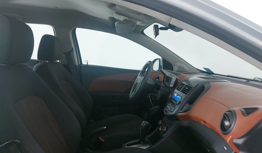 Chevrolet Sonic 1.6 AT K LT Hatchback 2016