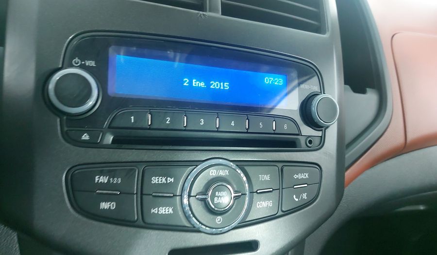 Chevrolet Sonic 1.6 AT K LT Hatchback 2016