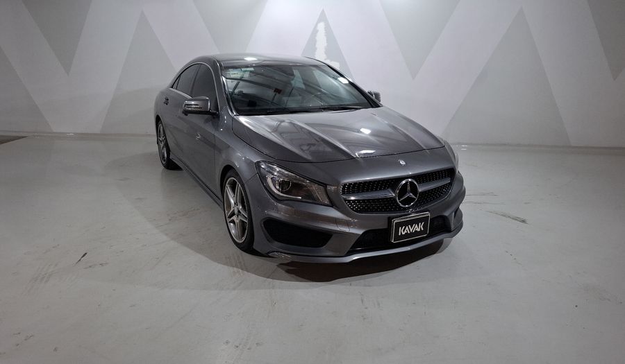 Mercedes Benz Clase Cla 2.0 CLA 250 CGI SPORT S/TECHO PAN AT Coupe 2016