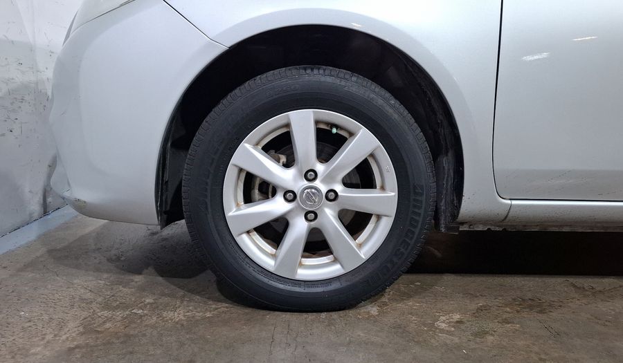 Nissan Versa 1.6 ADVANCE TM AC Sedan 2012