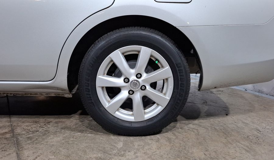 Nissan Versa 1.6 ADVANCE TM AC Sedan 2012