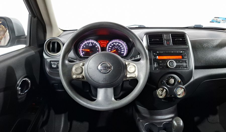 Nissan Versa 1.6 ADVANCE TM AC Sedan 2012