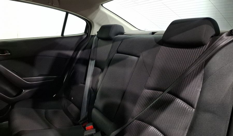 Mazda 3 2.0 SEDAN I TOURING TA Sedan 2016