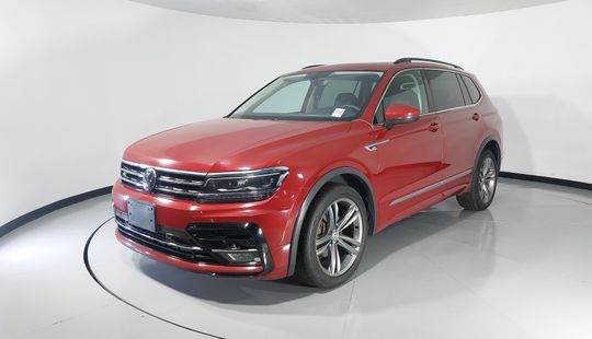 Volkswagen • Tiguan