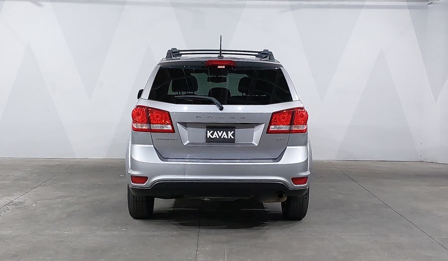 Dodge Journey 2.4 SXT+ 5 PASAJEROS Suv 2015