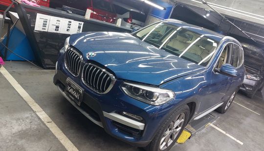 Bmw • X3