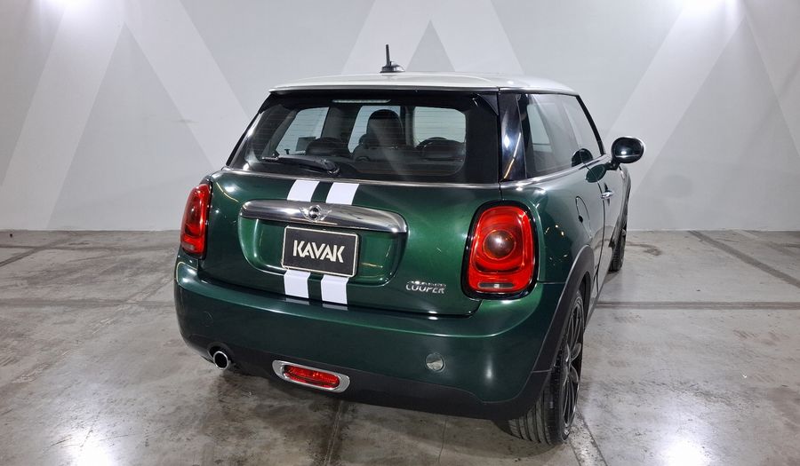 Mini Cooper 1.5 COOPER CHILI AT Hatchback 2017