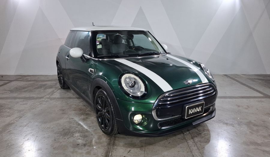 Mini Cooper 1.5 COOPER CHILI AT Hatchback 2017