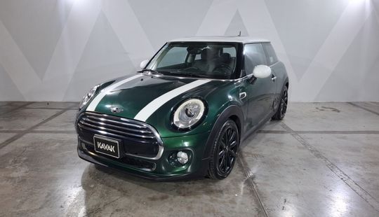 Mini • Cooper
