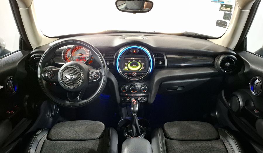 Mini Cooper 1.5 COOPER CHILI AT Hatchback 2017