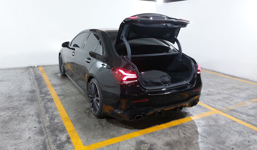 Mercedes Benz Clase A 2.0 MERCEDES-AMG 35 DCT 4MATIC Sedan 2023