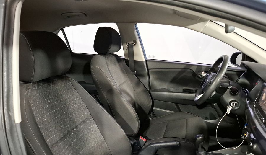 Kia Rio 1.6 LX Hatchback 2020