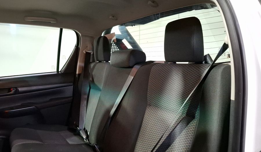 Toyota Hilux 2.7 SR DOBLE CABINA Pickup 2024