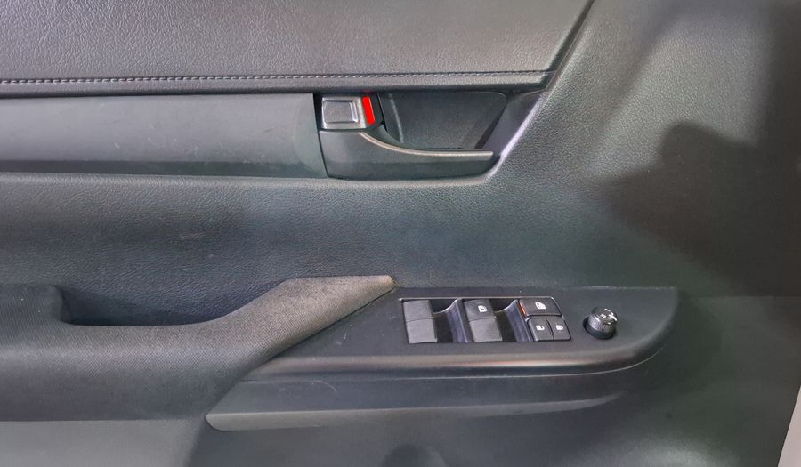 Toyota Hilux 2.7 SR DOBLE CABINA Pickup 2024