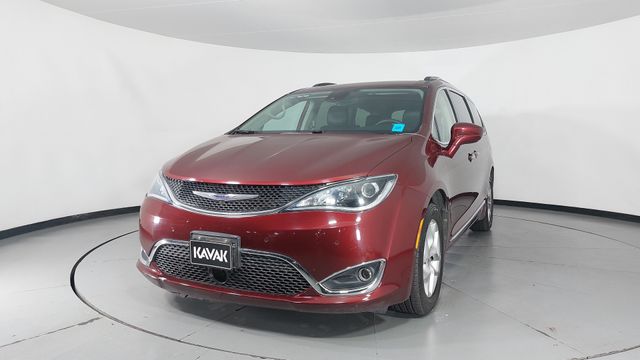 Chrysler • Pacifica
