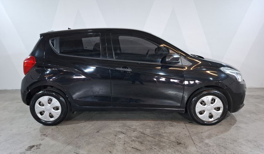 Chevrolet Spark 1.4 LT B MT Hatchback 2017