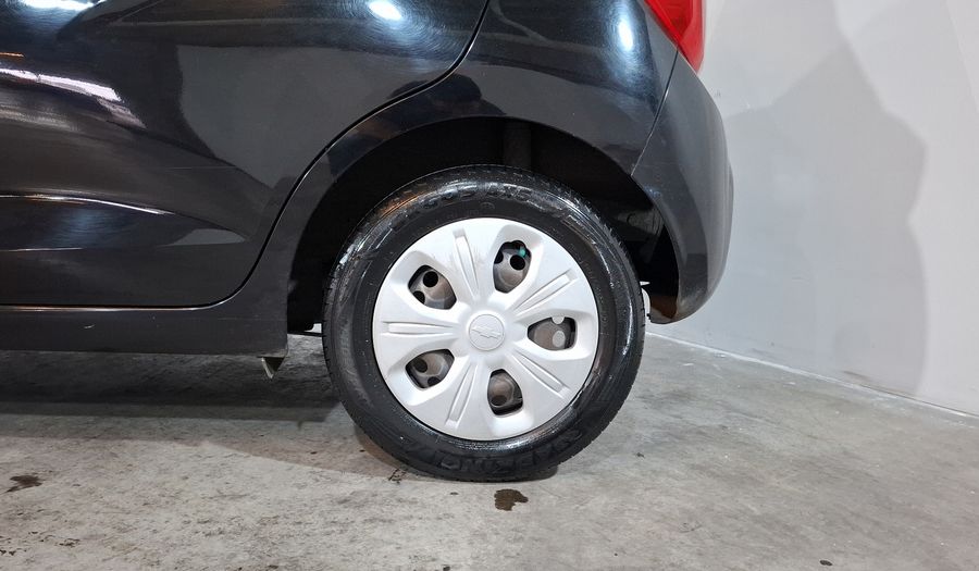 Chevrolet Spark 1.4 LT B MT Hatchback 2017