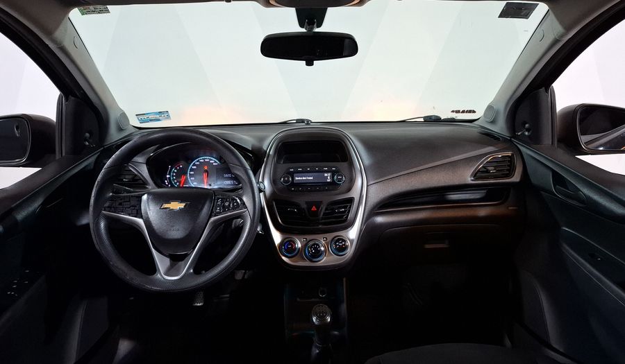 Chevrolet Spark 1.4 LT B MT Hatchback 2017