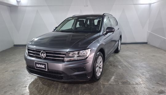 Volkswagen • Tiguan