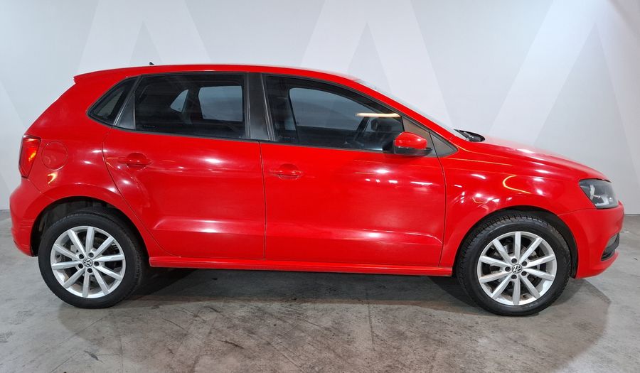 Volkswagen Polo 1.6 COMFORTLINE PLUS Hatchback 2020