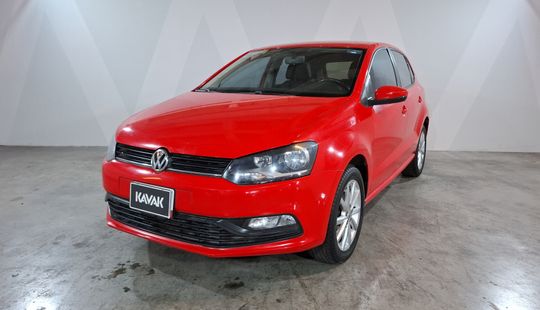 Volkswagen • Polo