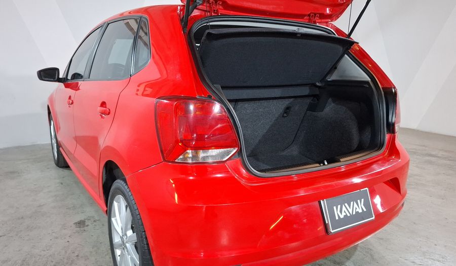 Volkswagen Polo 1.6 COMFORTLINE PLUS Hatchback 2020