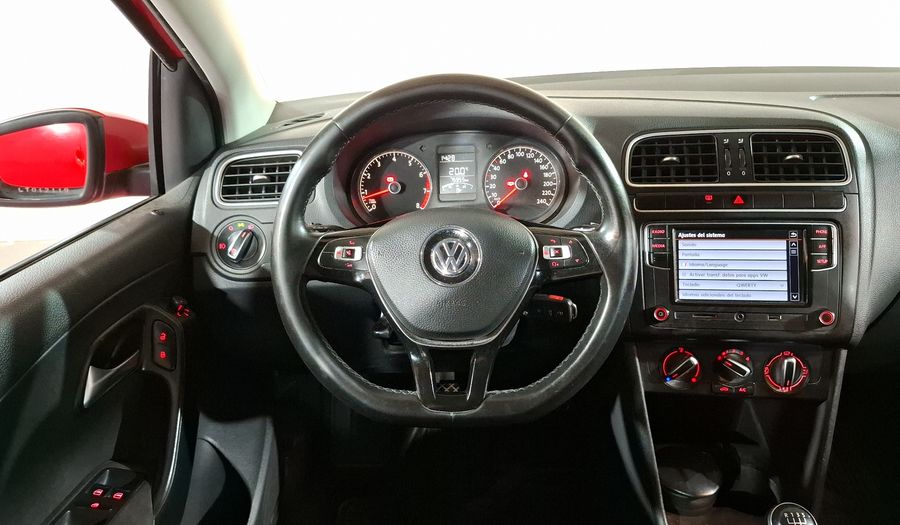 Volkswagen Polo 1.6 COMFORTLINE PLUS Hatchback 2020