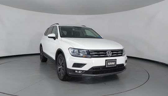 Volkswagen • Tiguan
