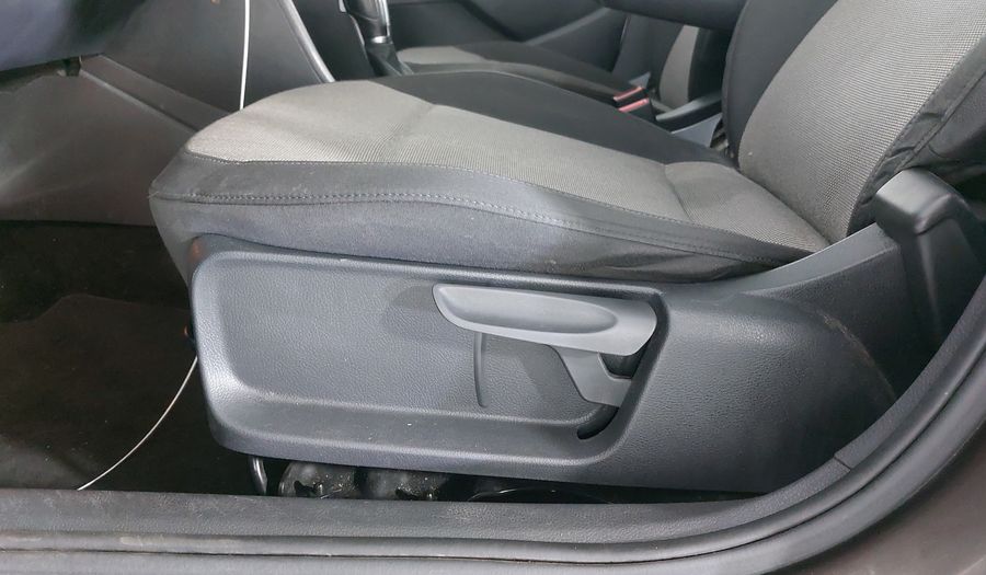 Volkswagen Polo 1.2 SPORTLINE DSG Hatchback 2018