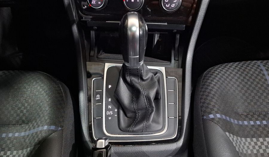 Volkswagen Golf 1.4 STYLE DSG Hatchback 2017