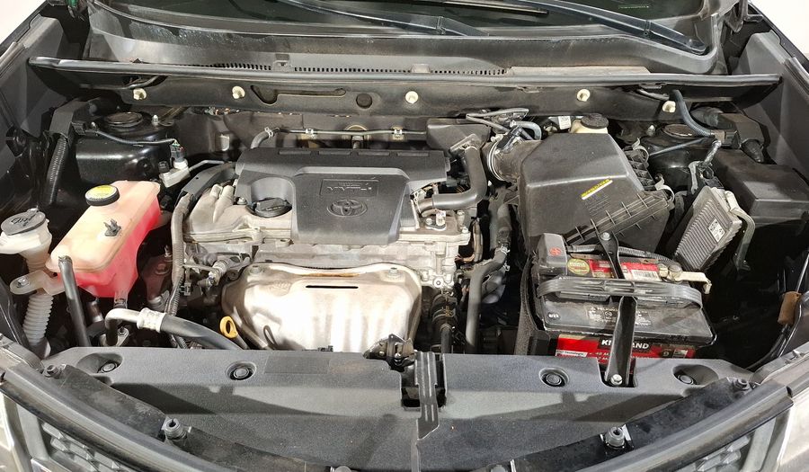 Toyota Rav4 2.5 XLE AWD AT Suv 2015