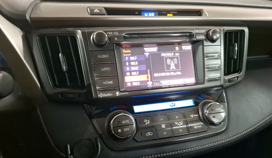 Toyota Rav4 2.5 XLE AWD AT Suv 2015