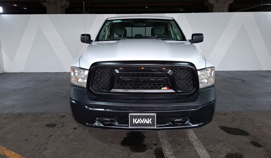 Ram 1500 3.6 CREW CAB SLT TRABAJO 4X4 V6 8 AUTO Pickup 2018