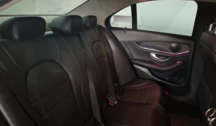 Mercedes Benz Clase C 2.0 200 CGI EXCLUSIVE AT Sedan 2016