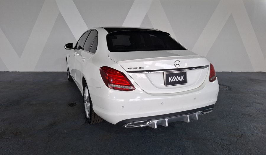 Mercedes Benz Clase C 2.0 200 CGI EXCLUSIVE AT Sedan 2016